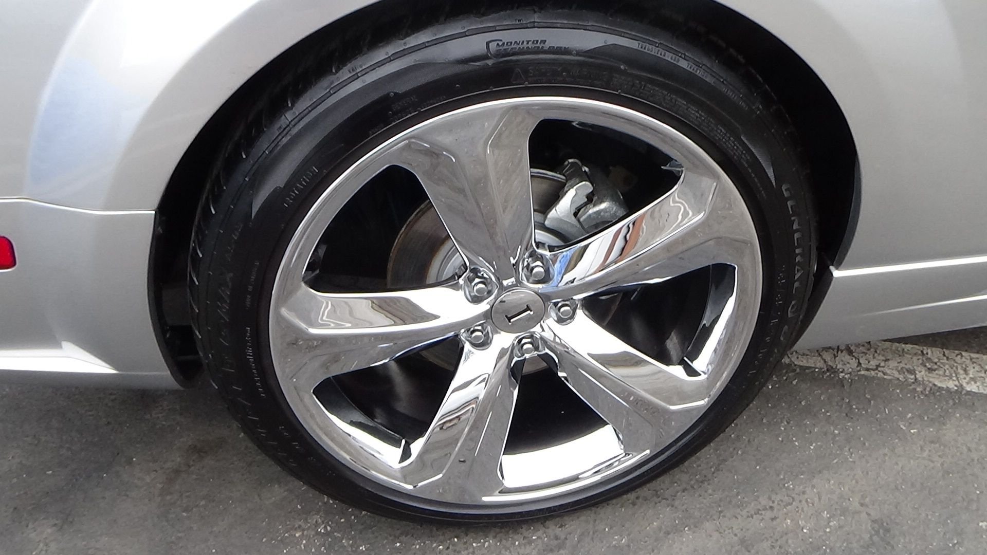 2009 Ford Mustang Iacocca Silver 45th Anniversary Edition #05, photo 4