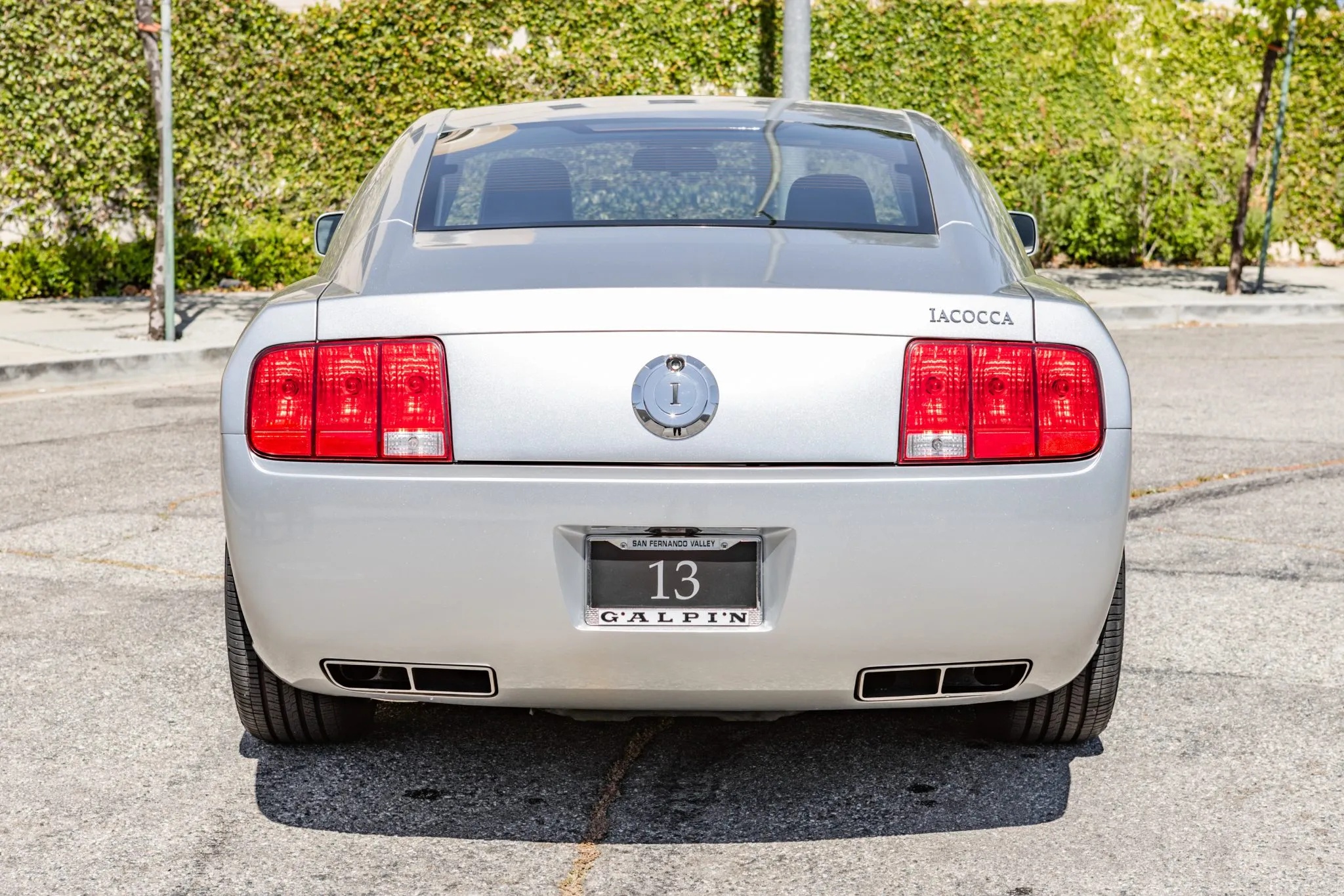 2009 Ford Mustang Iacocca Silver 45th Anniversary Edition #13, photo 4