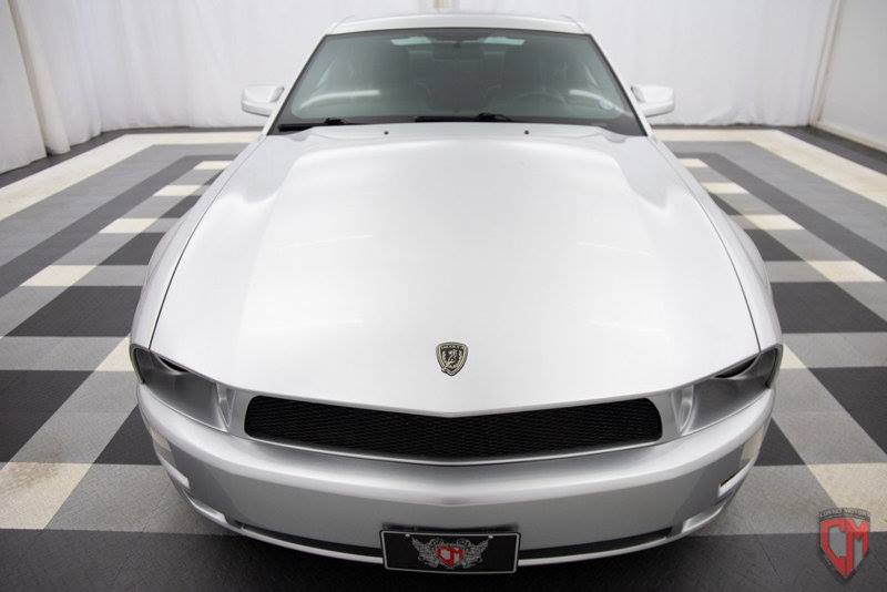 2009 Ford Mustang Iacocca Silver 45th Anniversary Edition #14, photo 15