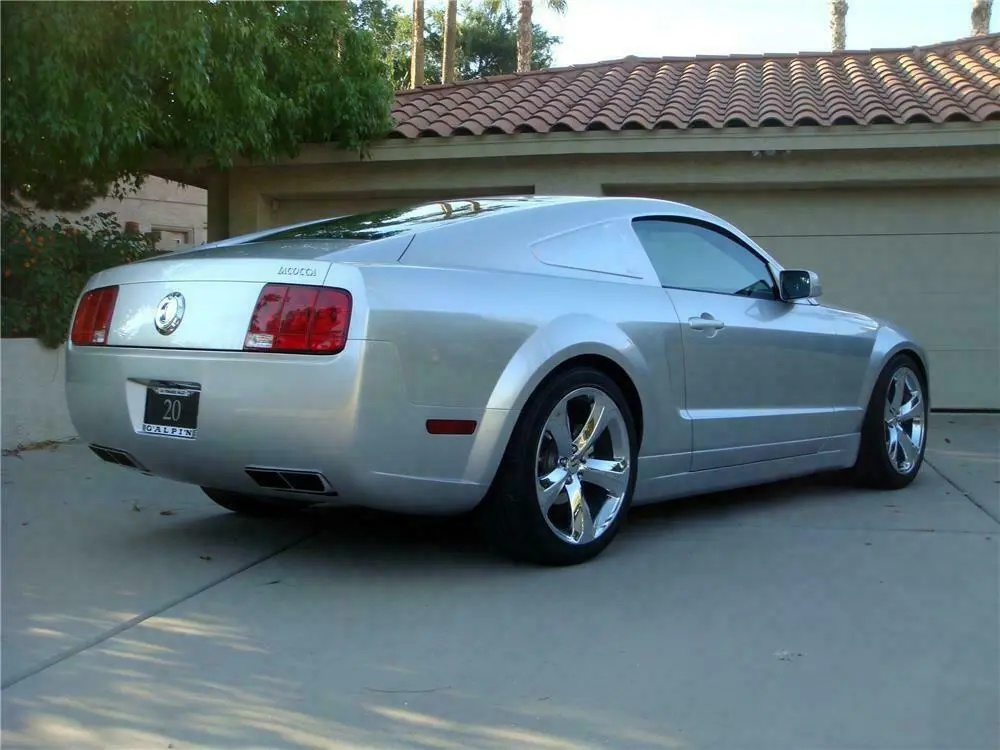 2009 Ford Mustang Iacocca Silver 45th Anniversary Edition #20, photo 2