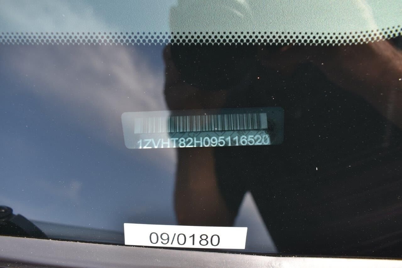 2009 Ford Mustang Iacocca Silver 45th Anniversary Edition #43, photo 4